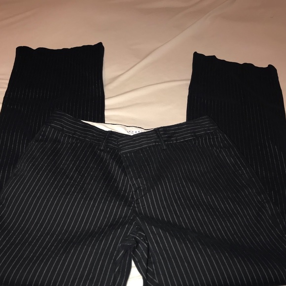 🔴 GAP Pin Striped Slacks - Picture 2 of 8